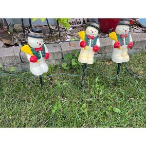 Vintage Blow Mold Christmas Holiday Winter Snowmen Light Up Pathway Stakes - Wor